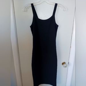 NWOT. Bodycon Black Dress | Dynamite
